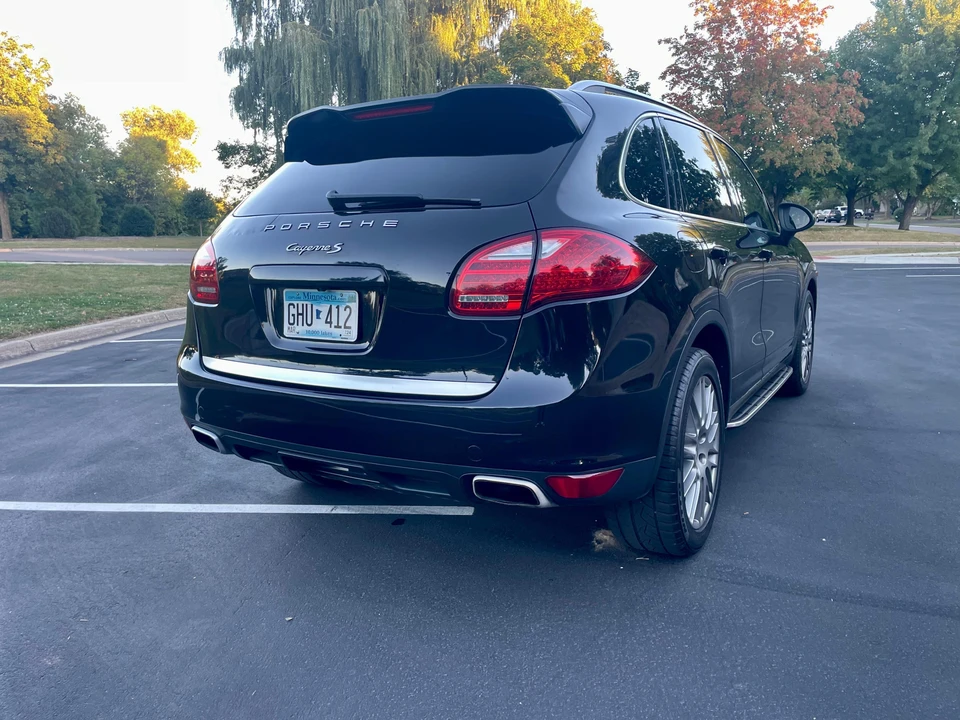 2011 Porsche 958 Cayenne S - Image 20 of 31
