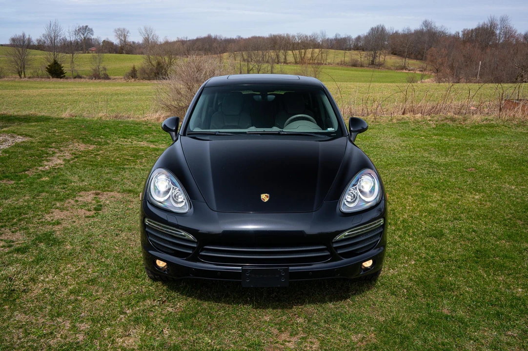 2011 Porsche 958 Cayenne S - Image 16 of 31