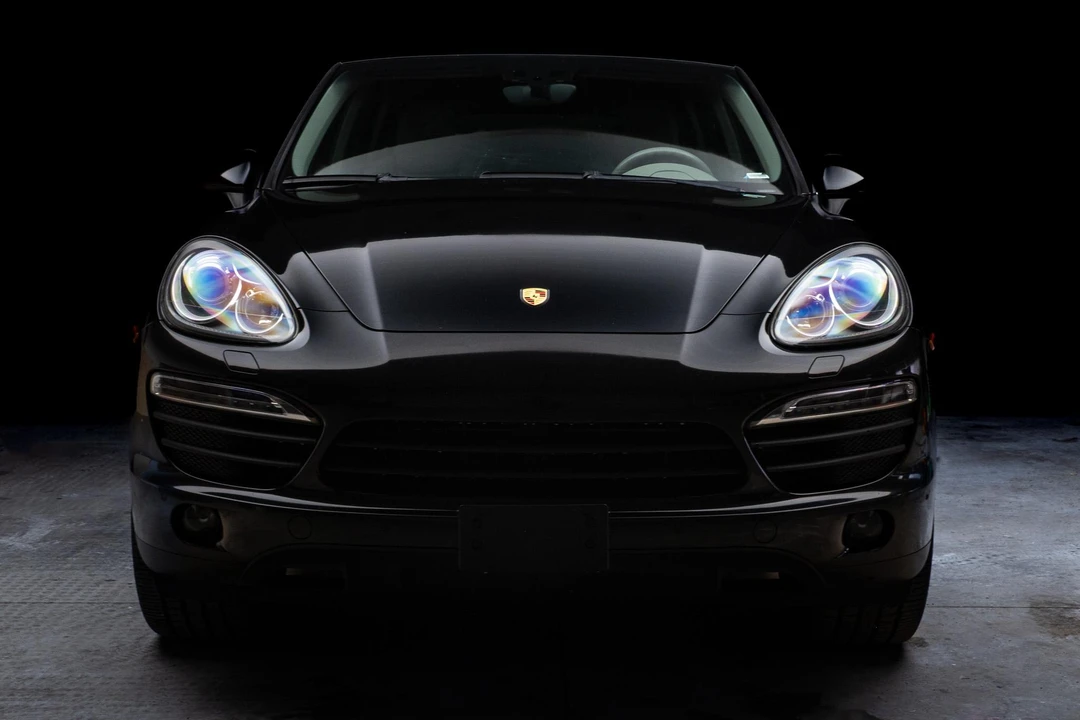 2011 Porsche 958 Cayenne S - Image 10 of 31