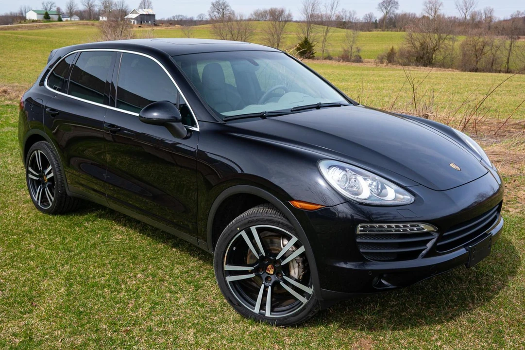 2011 Porsche 958 Cayenne S - Image 25 of 31