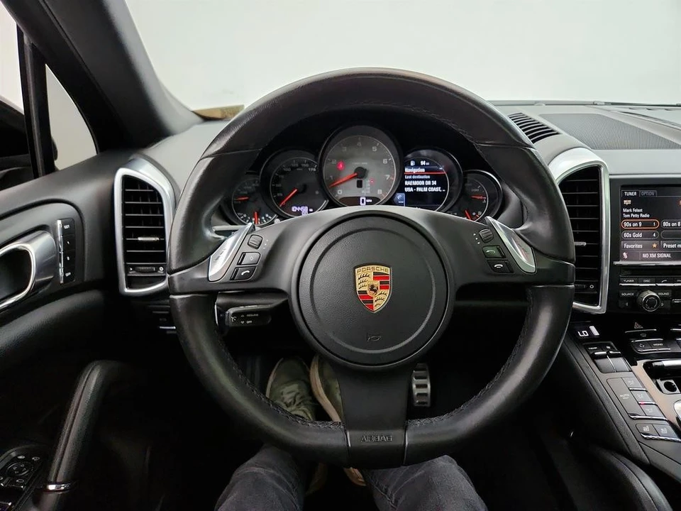 2011 Porsche 958 Cayenne S - Image 17 of 31