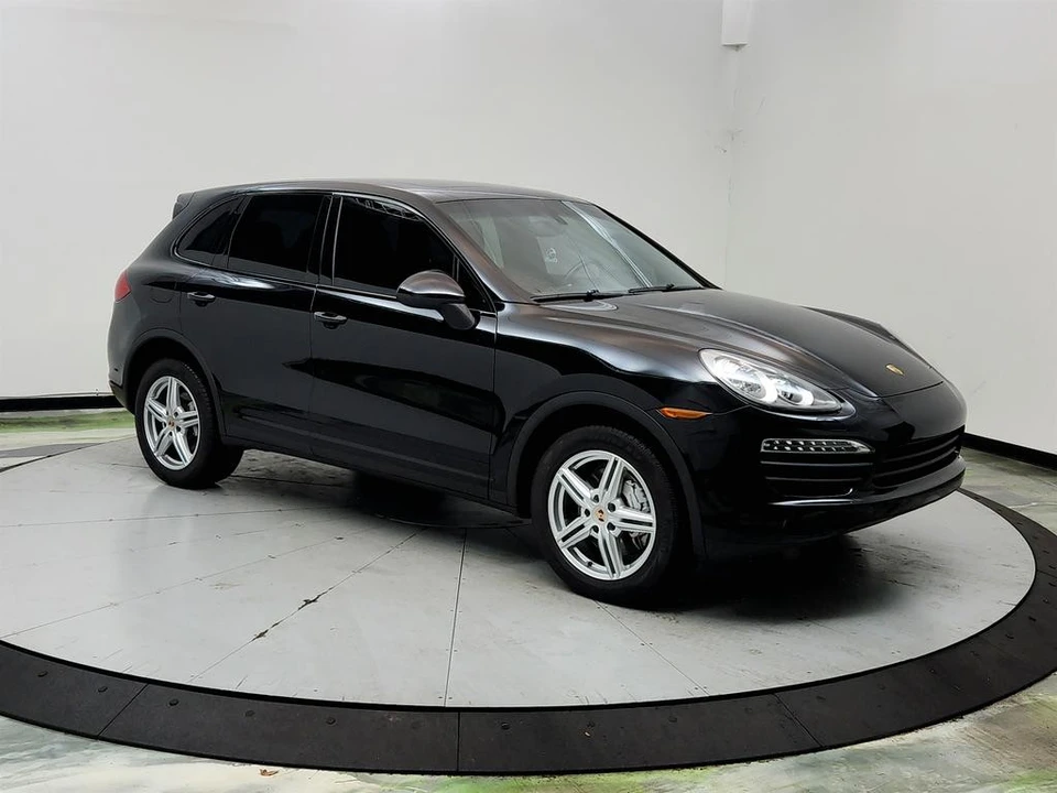 2011 Porsche 958 Cayenne S - Image 3 of 31