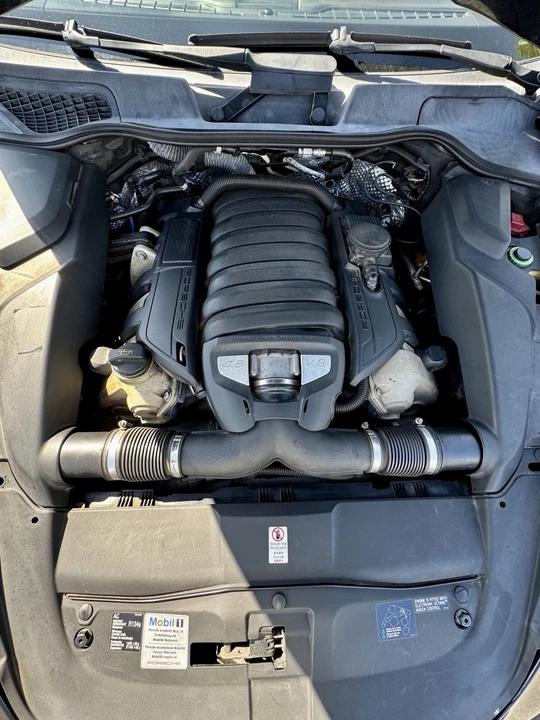 2011 Porsche 958 Cayenne S - Image 16 of 16