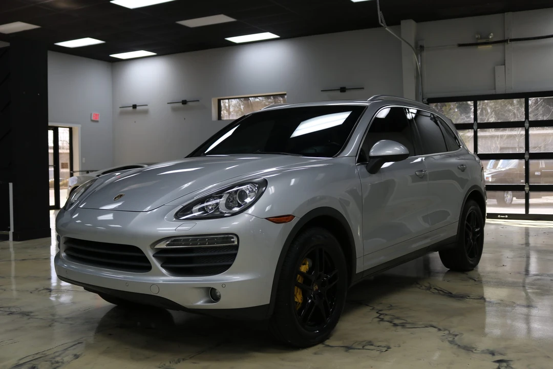 2011 Porsche 958 Cayenne S - Image 4 of 31