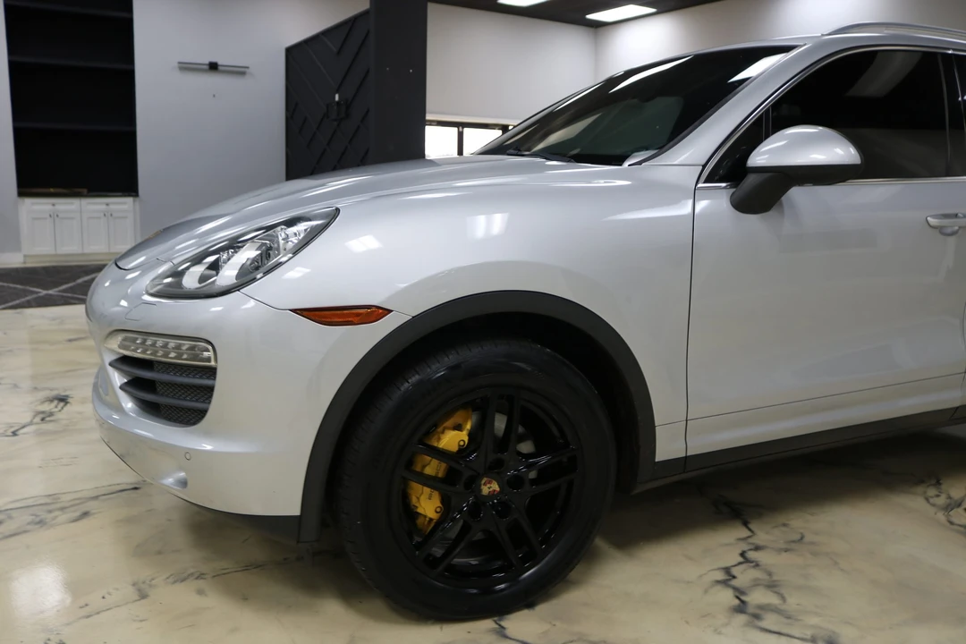 2011 Porsche 958 Cayenne S - Image 26 of 31