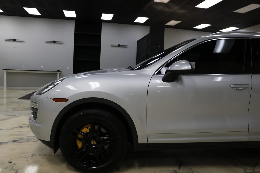 2011 Porsche 958 Cayenne S - Image 27 of 31