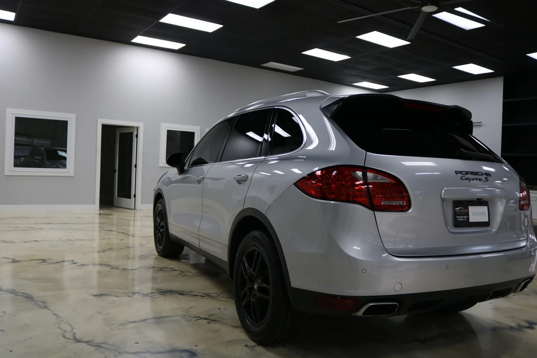 2011 Porsche 958 Cayenne S - Image 6 of 31