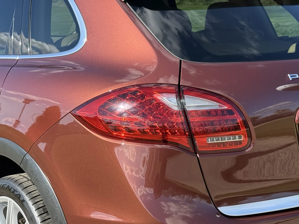 2011 Porsche 958 Cayenne S - Image 29 of 31