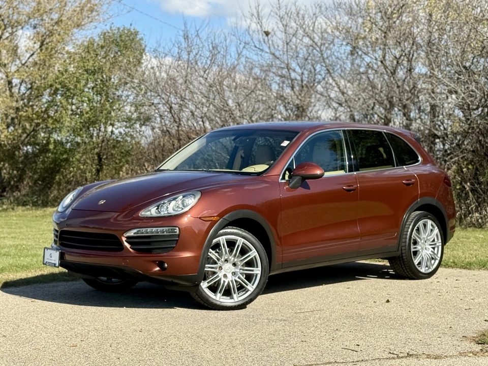 2011 Porsche 958 Cayenne S - Image 5 of 31