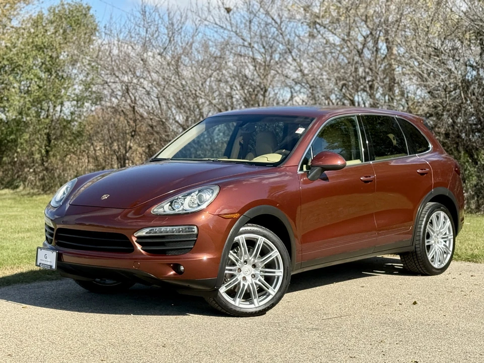 2011 Porsche 958 Cayenne S - Image 3 of 31