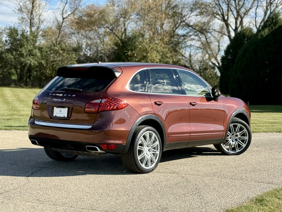 2011 Porsche 958 Cayenne S - Image 6 of 31