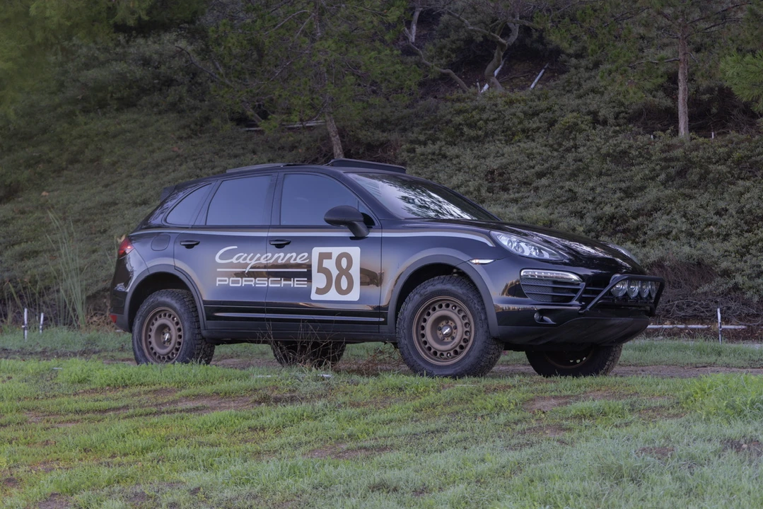 2011 Porsche 958 Cayenne S - Image 9 of 31