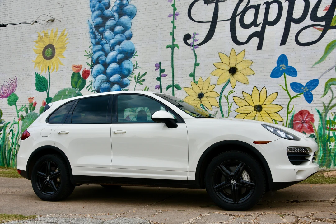 2011 Porsche 958 Cayenne S - Image 22 of 31