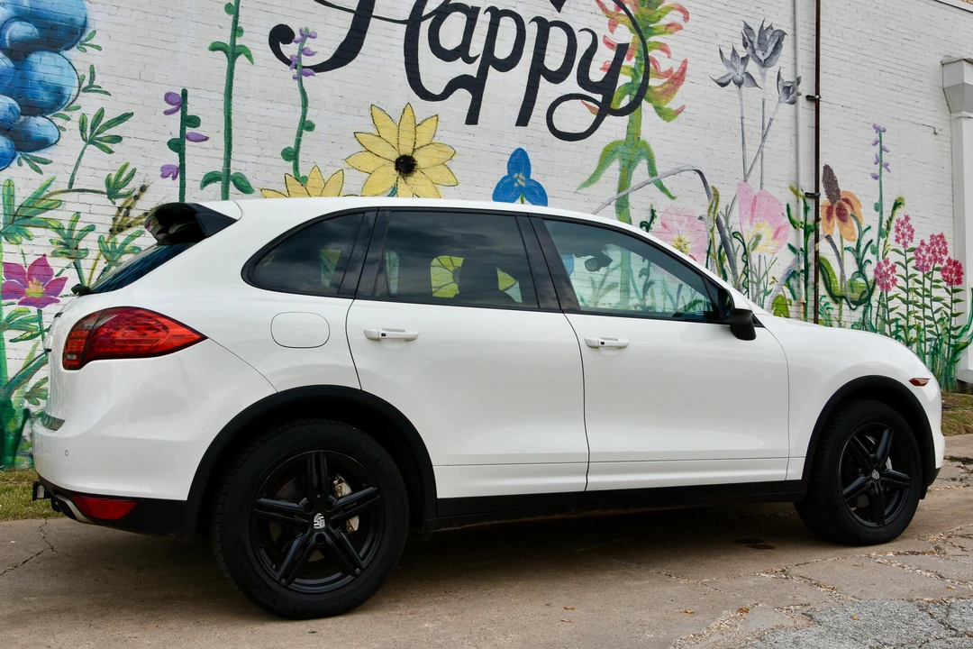 2011 Porsche 958 Cayenne S - Image 4 of 31