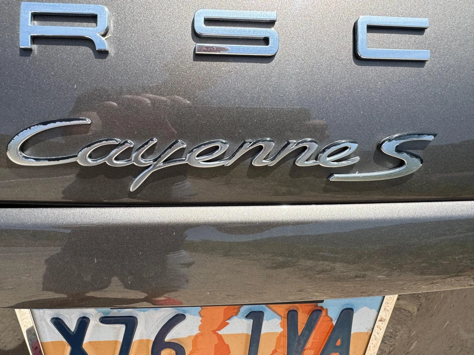 2011 Porsche 958 Cayenne S - Image 27 of 31