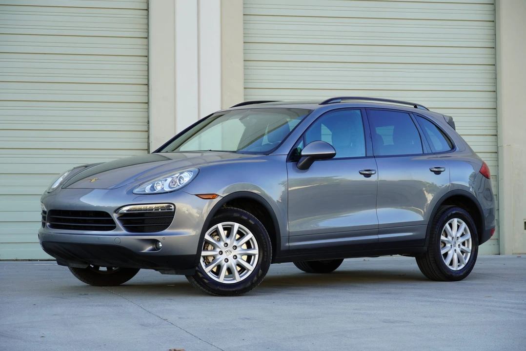 2011 Porsche 958 Cayenne S - Image 4 of 31