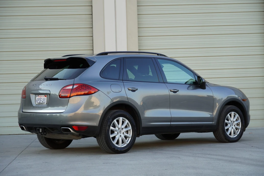 2011 Porsche 958 Cayenne S - Image 31 of 31