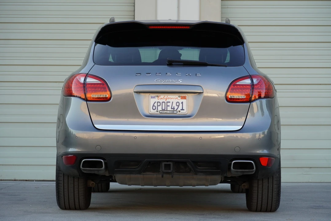 2011 Porsche 958 Cayenne S - Image 26 of 31