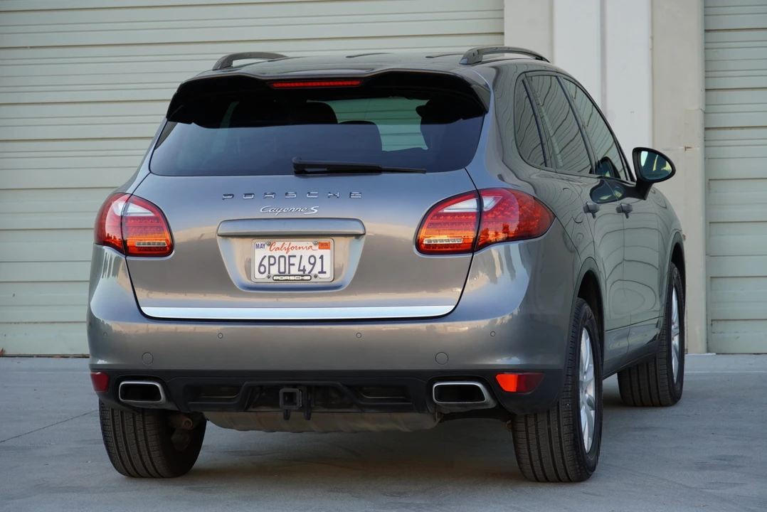 2011 Porsche 958 Cayenne S - Image 27 of 31