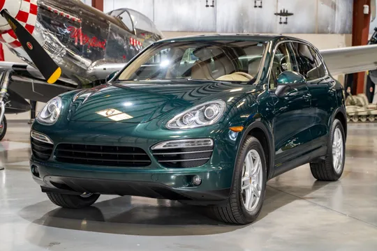 2011 Porsche 958 Cayenne S - Image 3 of 31