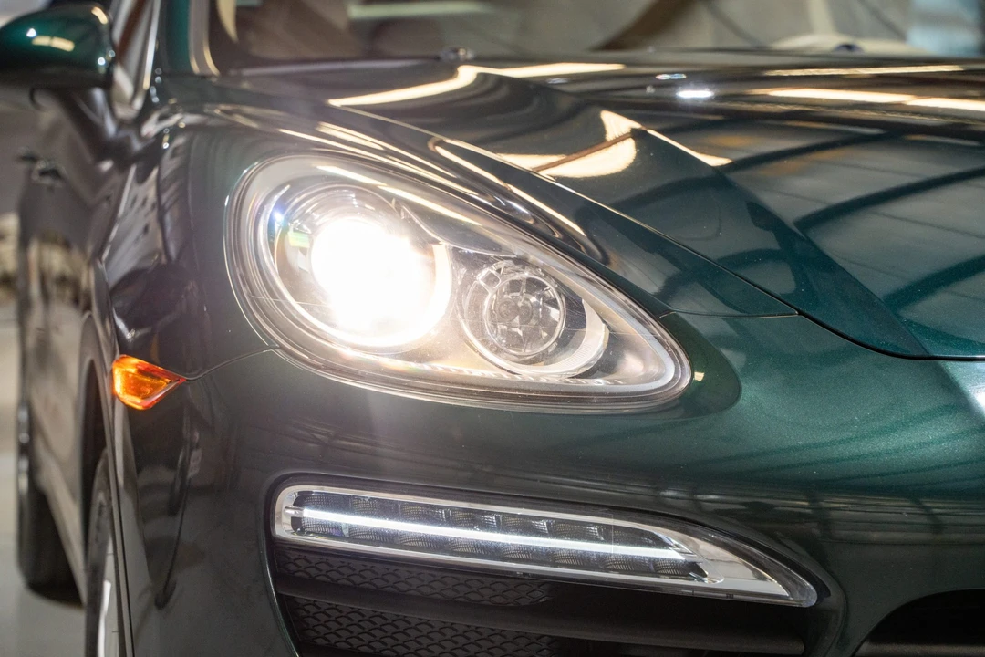 2011 Porsche 958 Cayenne S - Image 16 of 31