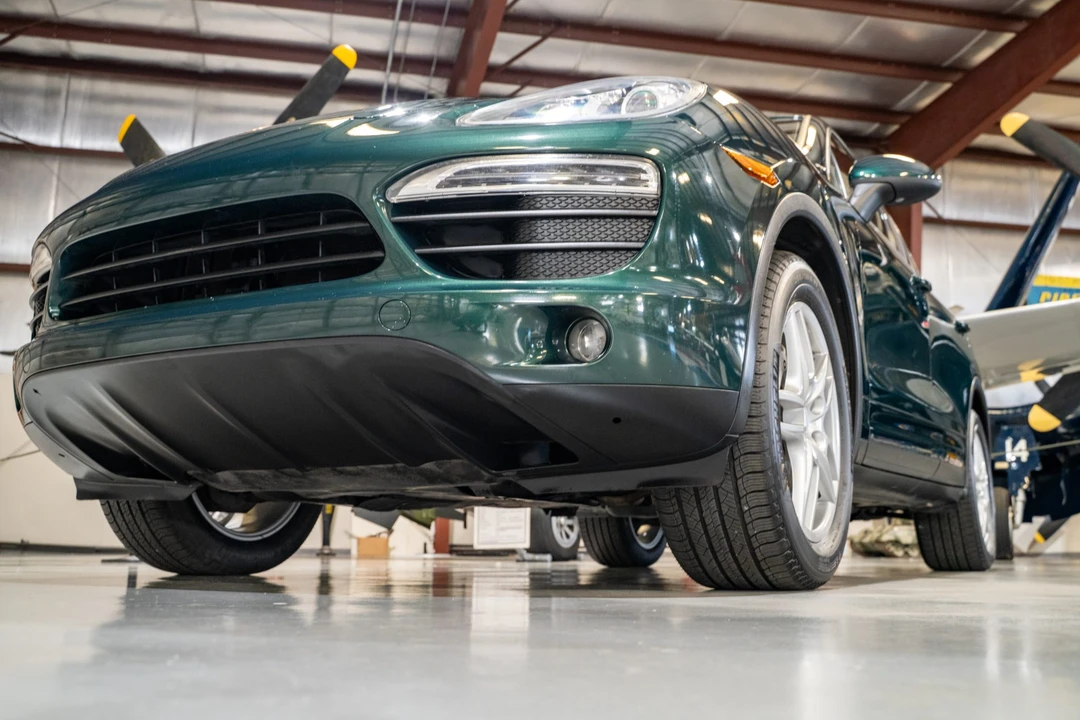 2011 Porsche 958 Cayenne S - Image 11 of 31