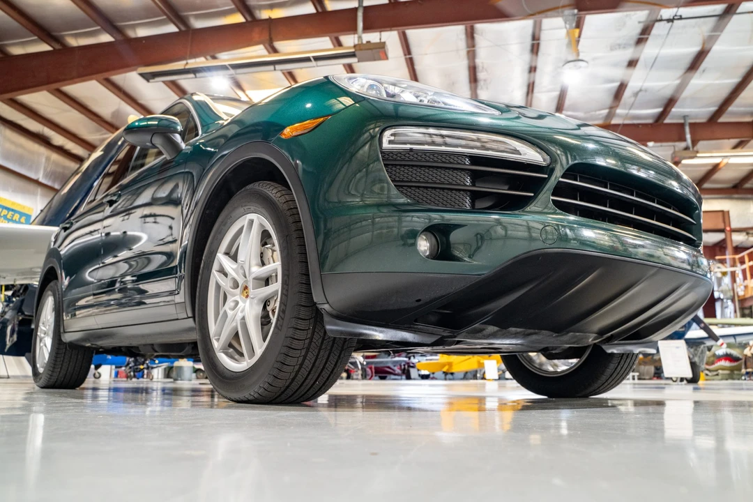 2011 Porsche 958 Cayenne S - Image 12 of 31