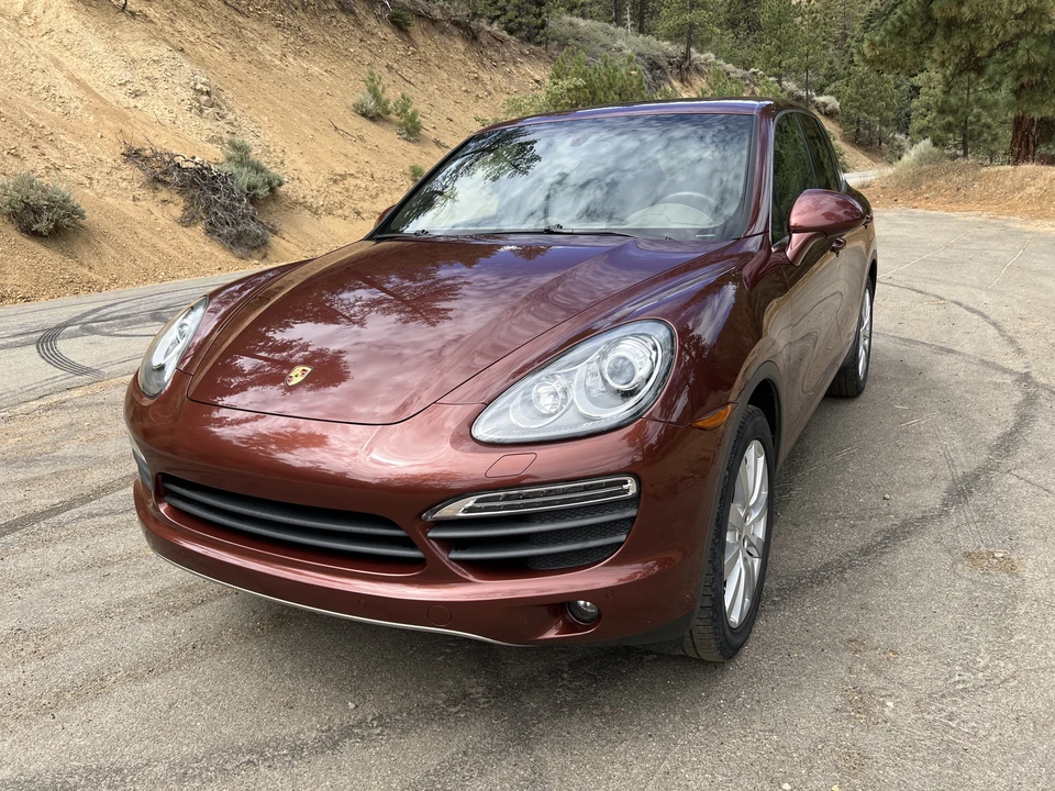 2011 Porsche 958 Cayenne S - Image 8 of 31