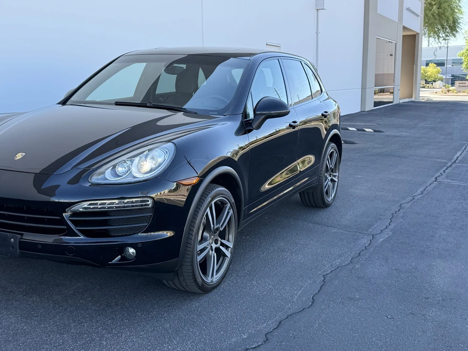 2011 Porsche 958 Cayenne S - Image 20 of 31