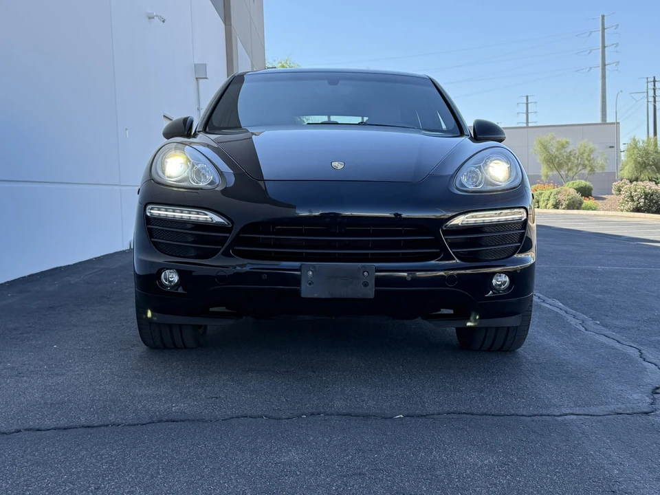 2011 Porsche 958 Cayenne S - Image 18 of 31