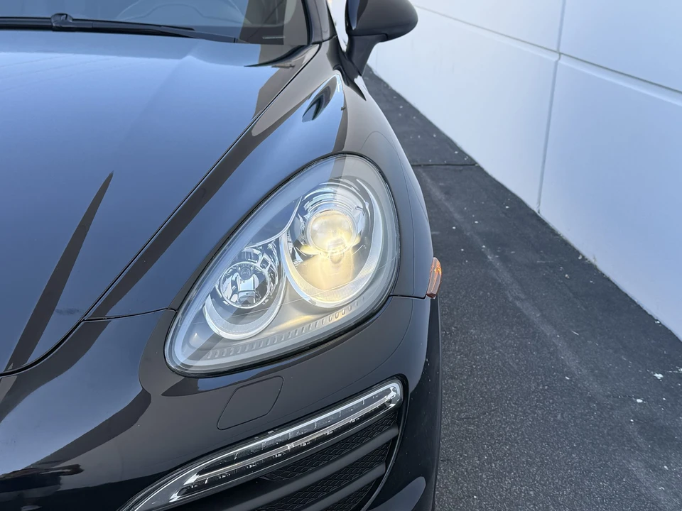 2011 Porsche 958 Cayenne S - Image 23 of 31