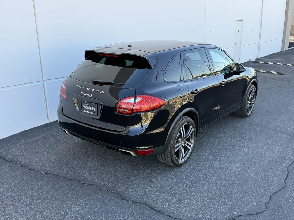 2011 Porsche 958 Cayenne S - Image 12 of 31