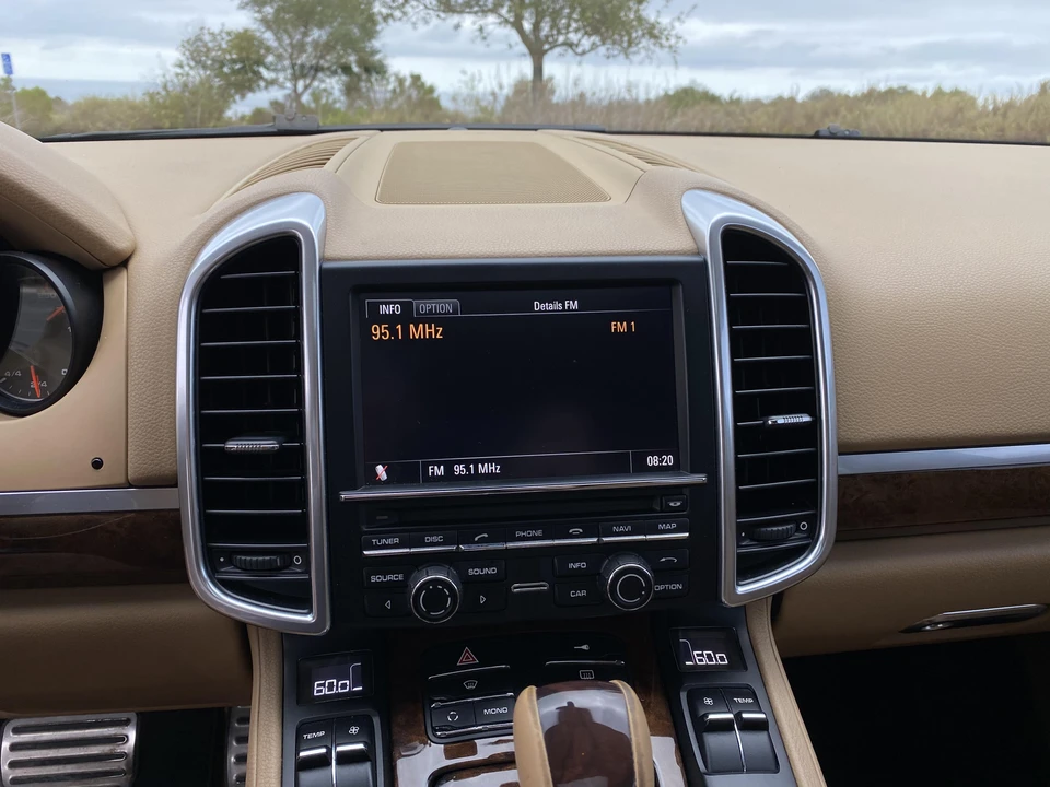 2011 Porsche 958 Cayenne S - Image 31 of 31