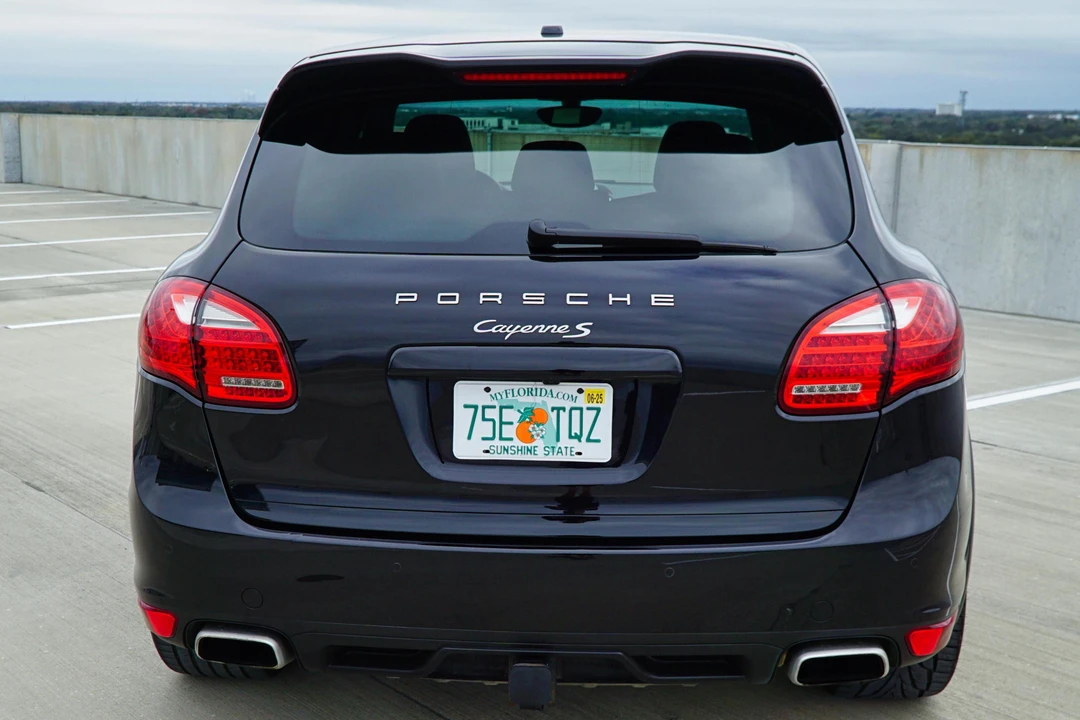 2011 Porsche 958 Cayenne S - Image 5 of 31