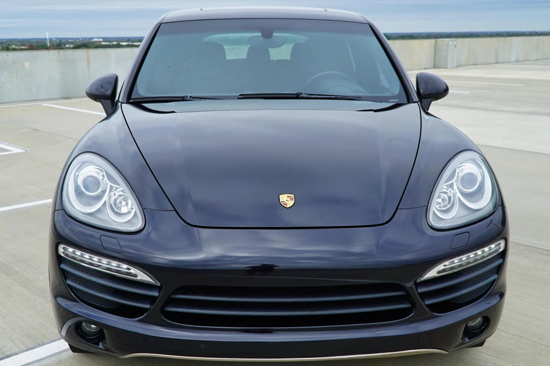2011 Porsche 958 Cayenne S - Image 2 of 31
