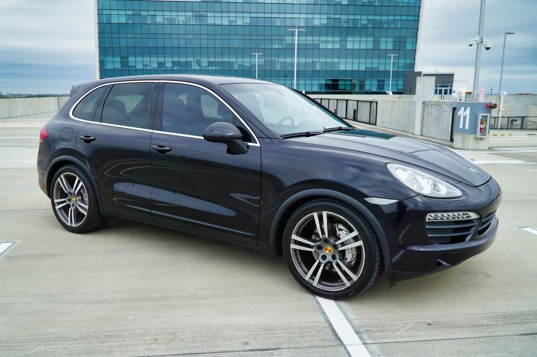 2011 Porsche 958 Cayenne S - Image 15 of 31