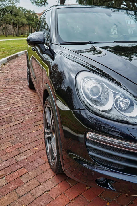 2011 Porsche 958 Cayenne S - Image 30 of 31