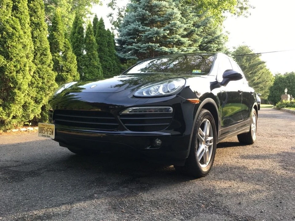 2011 Porsche 958 Cayenne S - Image 4 of 13