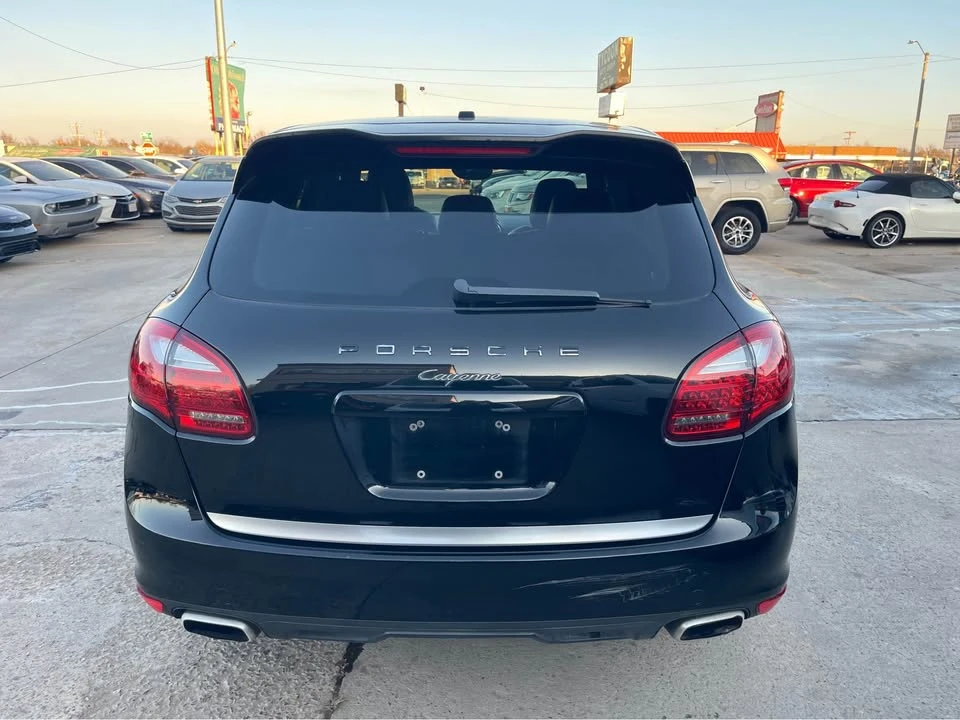 2011 Porsche 958 Cayenne - Image 4 of 12