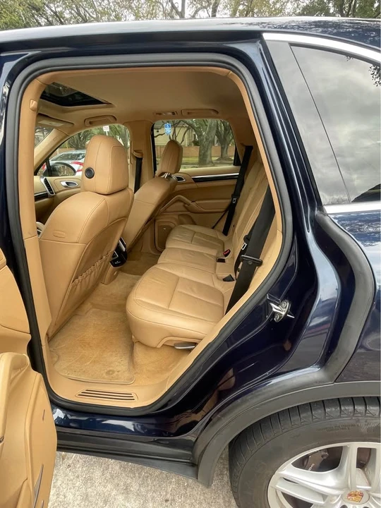 2011 Porsche 958 Cayenne - Image 18 of 19