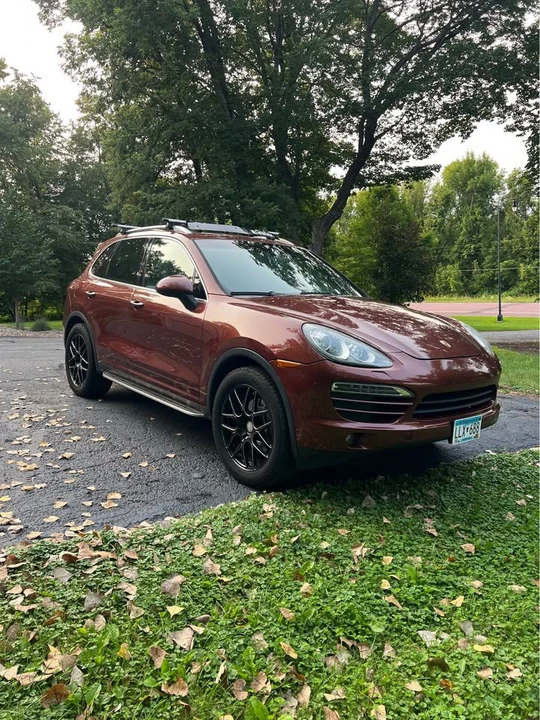 2011 Porsche 958 Cayenne - Image 3 of 13