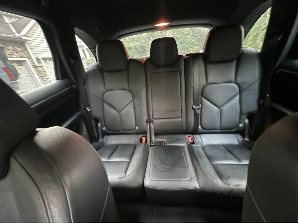 2011 Porsche 958 Cayenne - Image 10 of 13