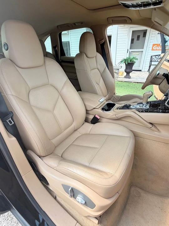 2011 Porsche 958 Cayenne - Image 19 of 20