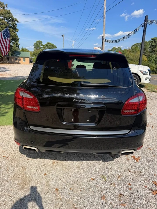 2011 Porsche 958 Cayenne - Image 8 of 20
