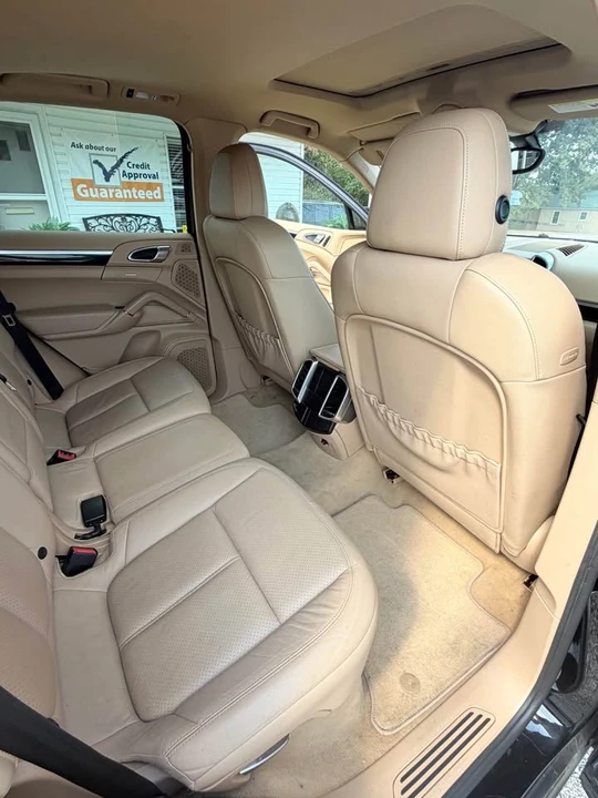 2011 Porsche 958 Cayenne - Image 19 of 20