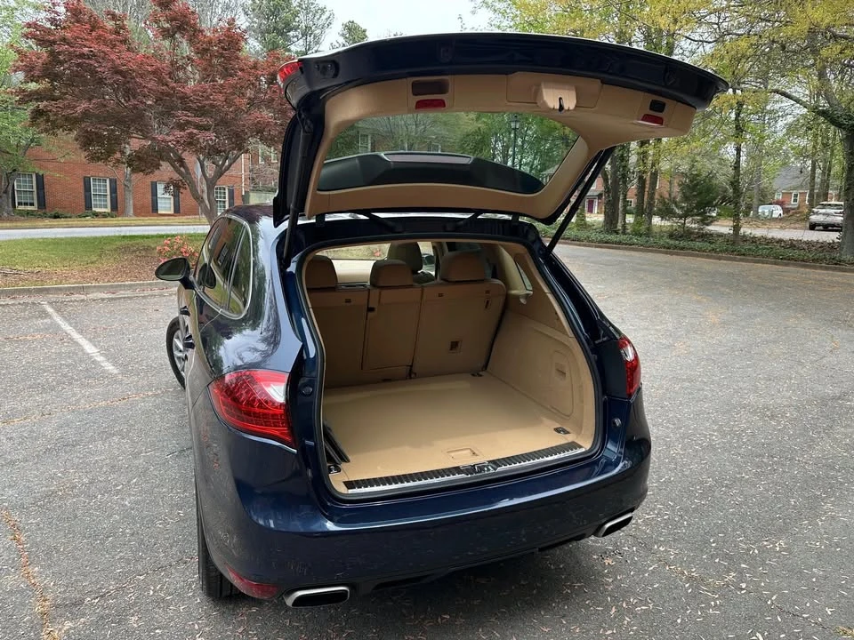 2011 Porsche 958 Cayenne - Image 12 of 20