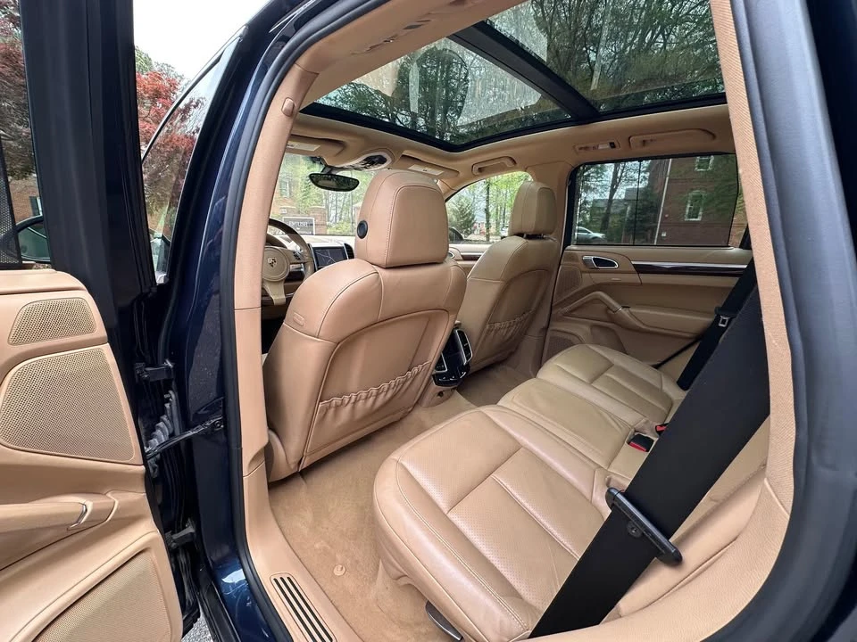 2011 Porsche 958 Cayenne - Image 15 of 20