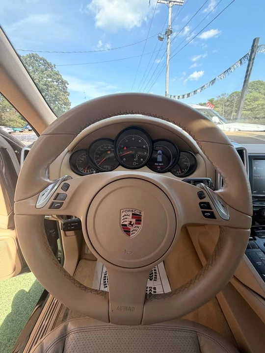 2011 Porsche 958 Cayenne - Image 8 of 20