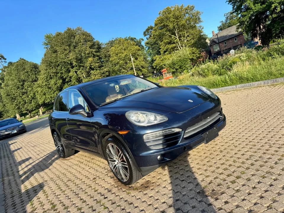 2011 Porsche 958 Cayenne - Image 3 of 17