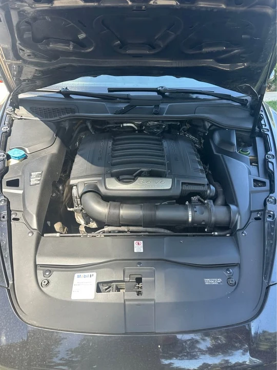 2011 Porsche 958 Cayenne - Image 8 of 9